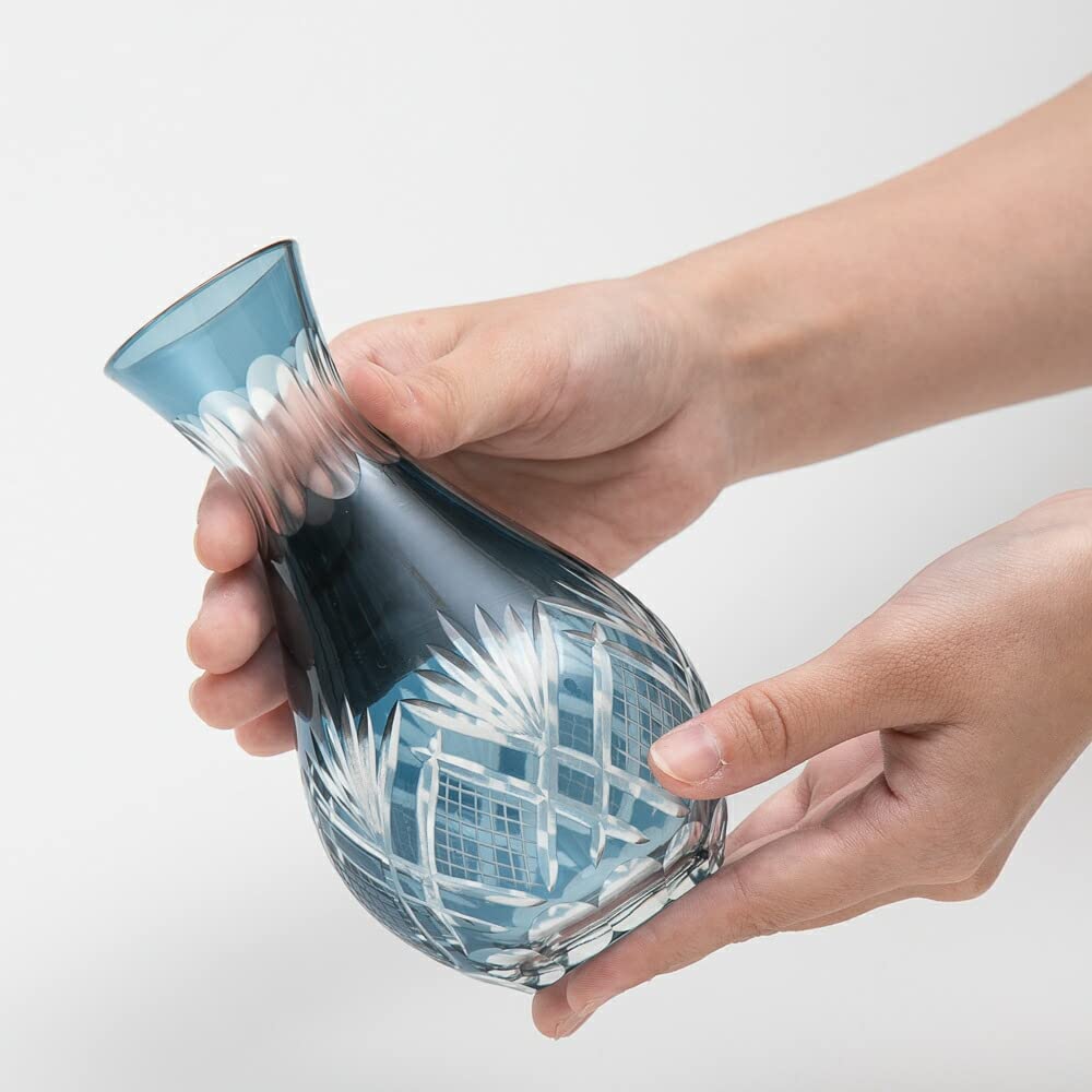 Amazon｜切子 徳利 ガラス 日本酒 冷酒 お酒 酒器 松剣 290cc（1合半